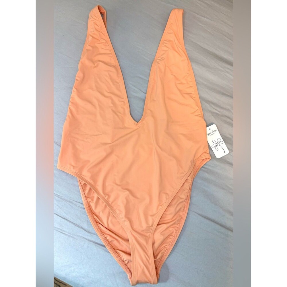 Dippin Daisy’s Peach Deep V One Piece Swimsuit 1X NWT